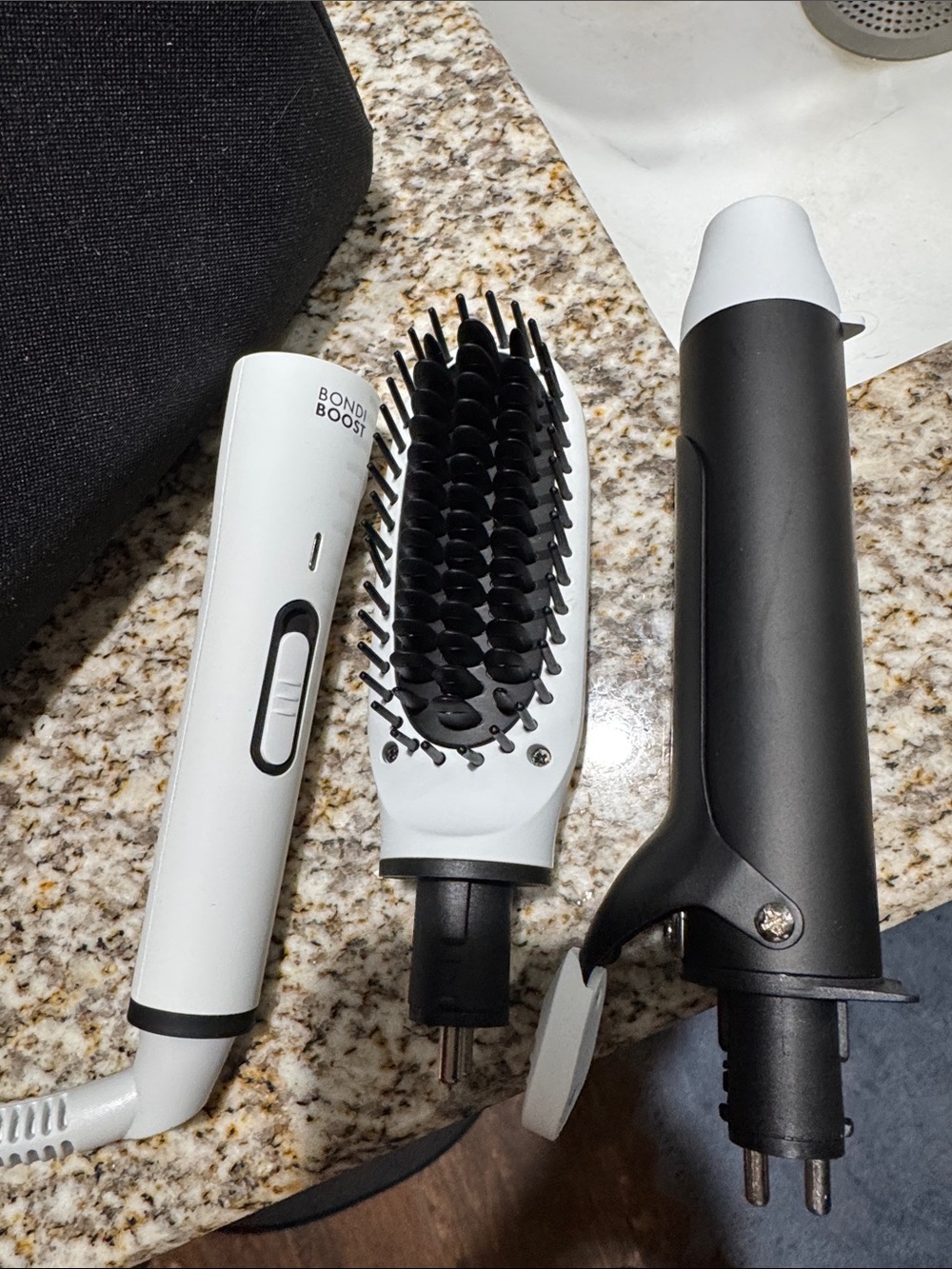 Bondi Boost White and Black Heated Styling Brush - Picture 7 of 8